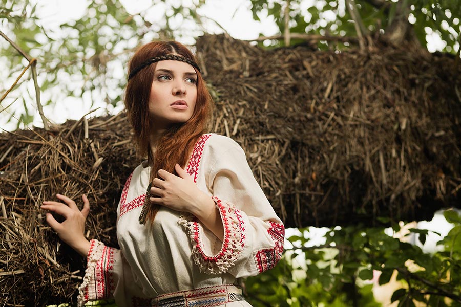 Women in Slavic costumes in Honiara