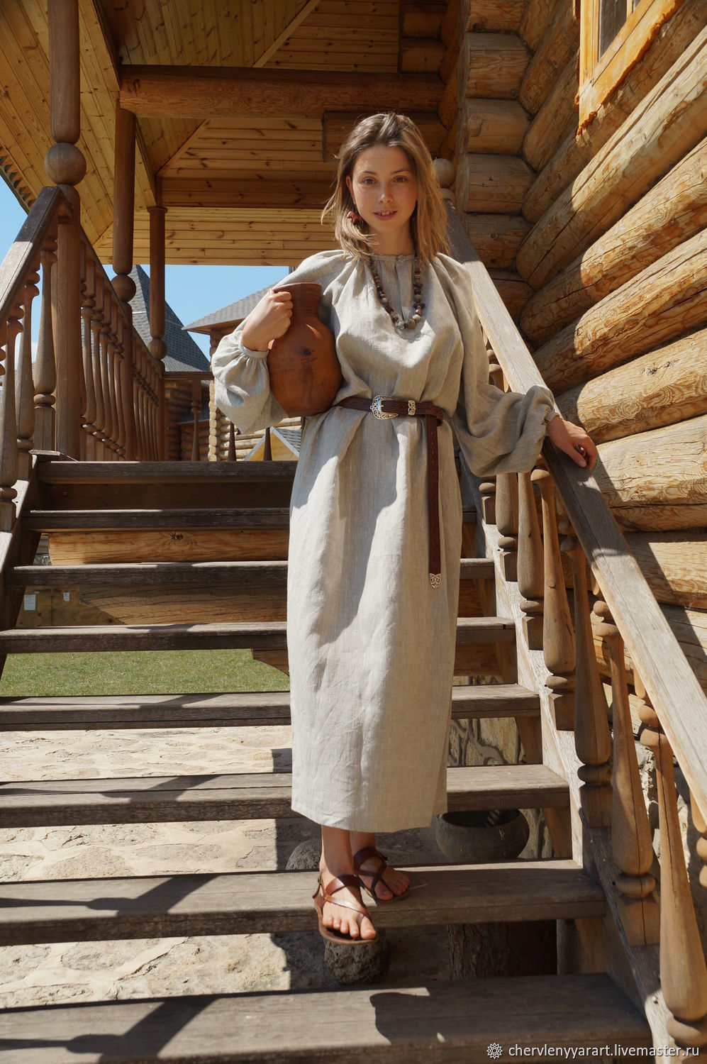 Girls in Slavic costumes in Honiara