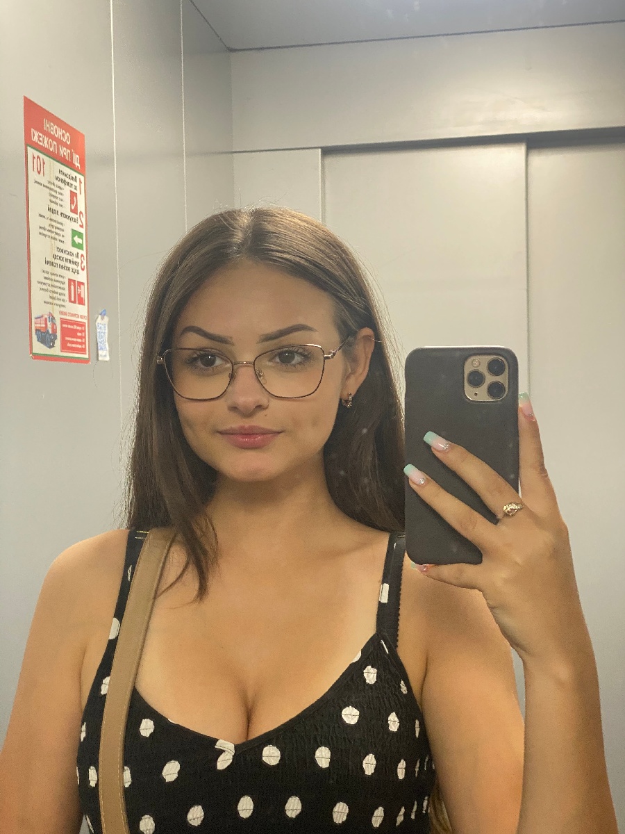 Sexy model Stacy in Honiara